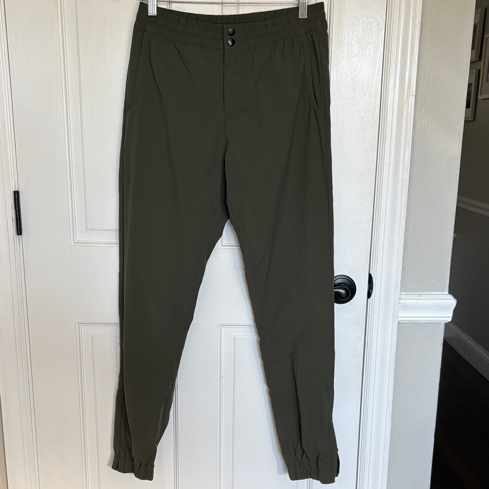 Nike Tech joggers size Medium